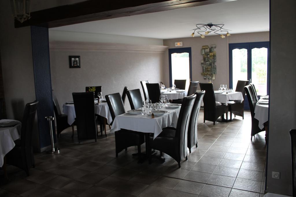 Auberge De Villequier Esterno foto