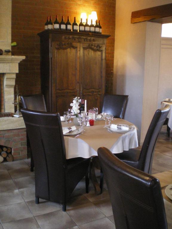 Auberge De Villequier Esterno foto