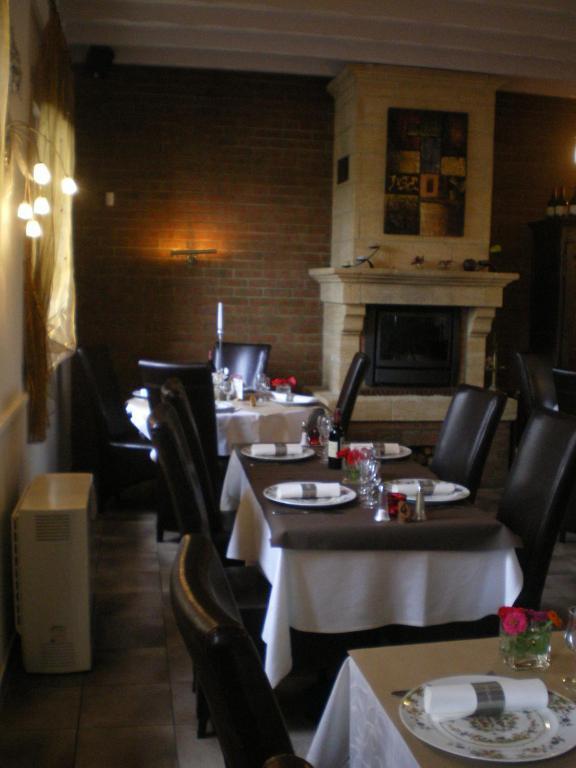 Auberge De Villequier Esterno foto